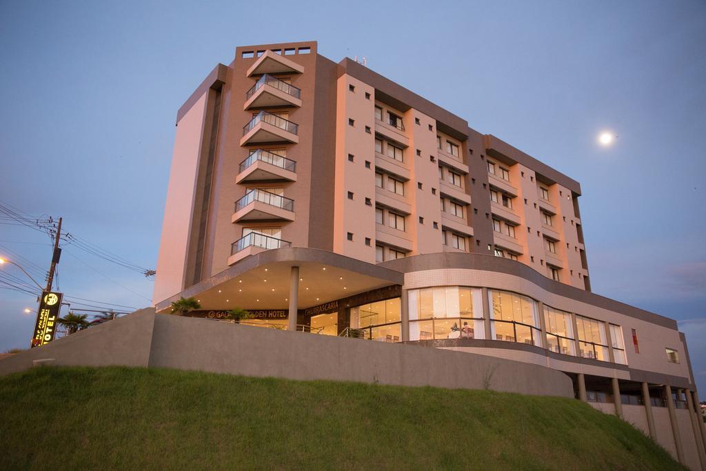 Gálatas Golden Hotel Patos de Minas Buitenkant foto