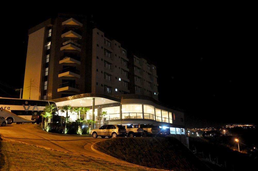 Gálatas Golden Hotel Patos de Minas Buitenkant foto